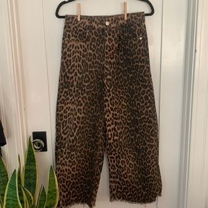 Zara trf Leopard Print Wide Leg Jeans
